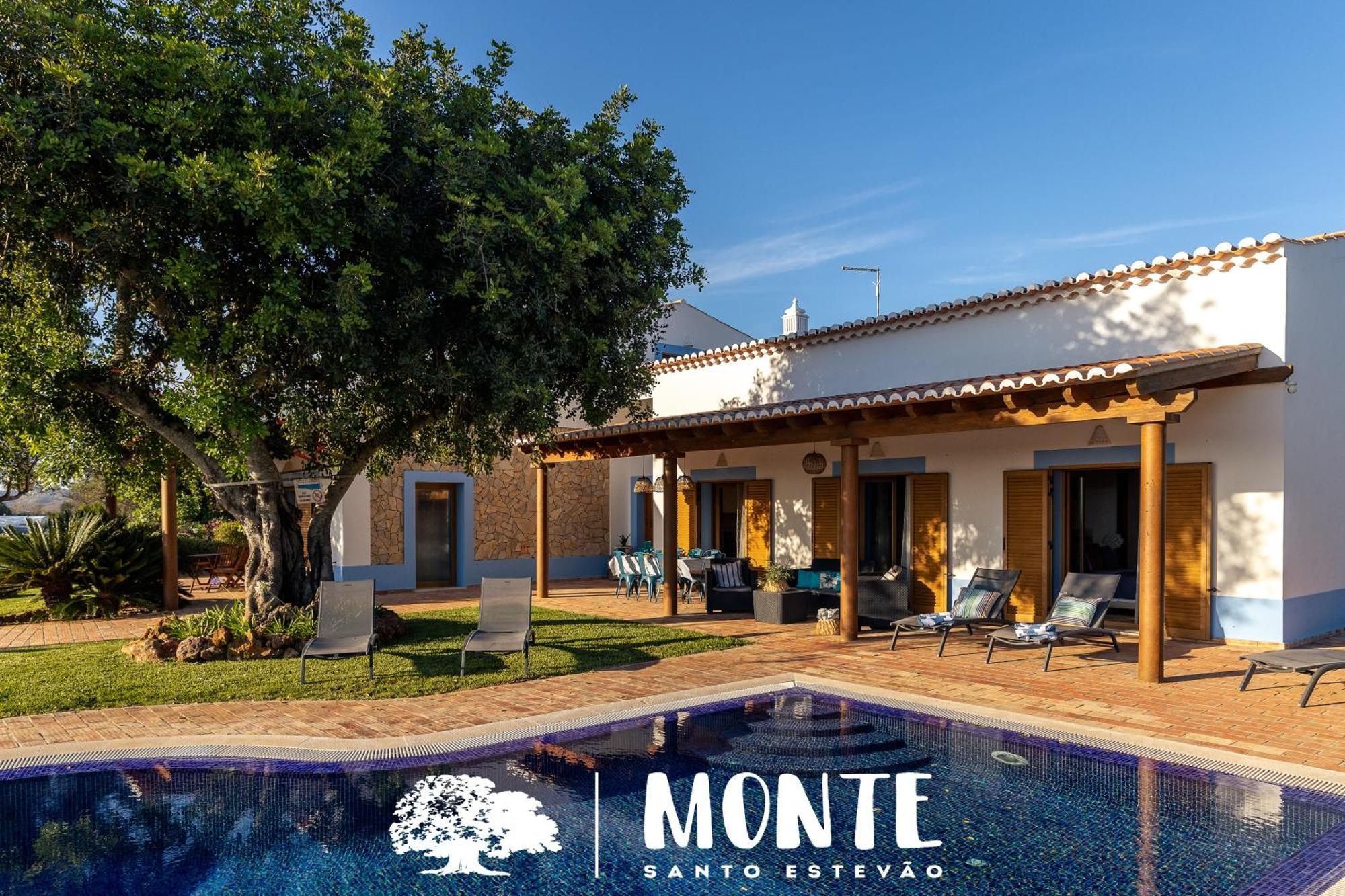 Villa Monte Santo Estevao シルヴェス エクステリア 写真